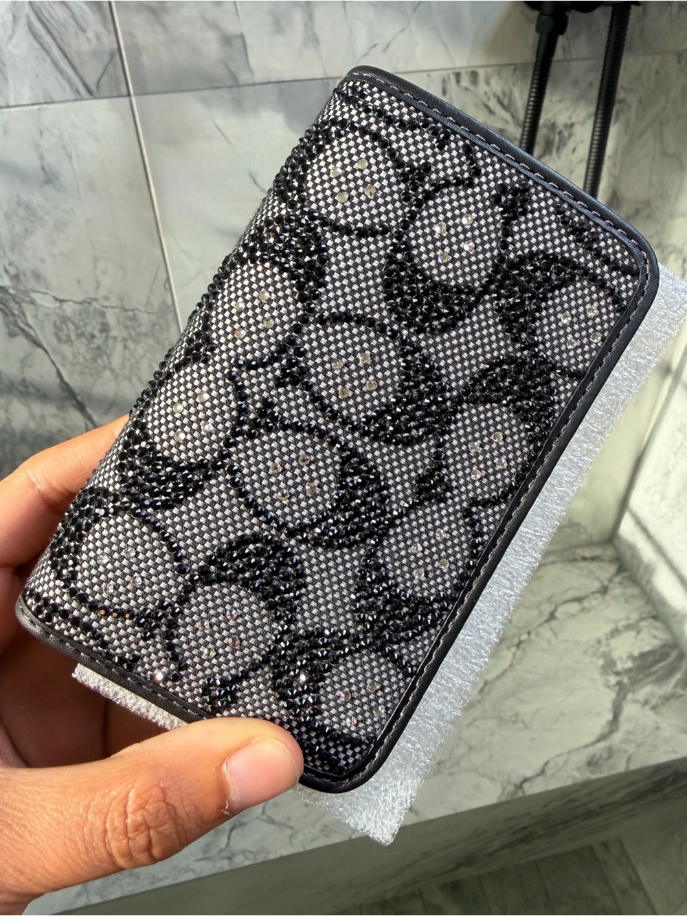 RARE Coach Essential Slim Card Case In Crystal Signature Jacquard